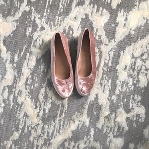 Madewell Leia velvet ballet flats